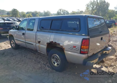 2004 GMC Sierra 1500 z USA, uszkodzony, nr VIN 2GTEK19T341333001
